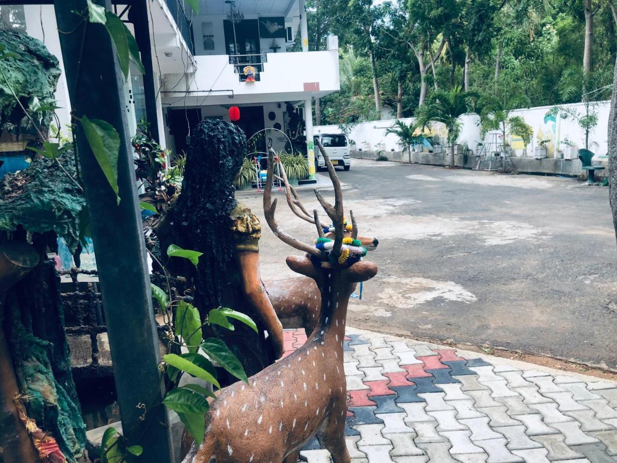 Thisara Pool Resort Kataragama&Yala-Kabiliththa Safari Bagian luar foto