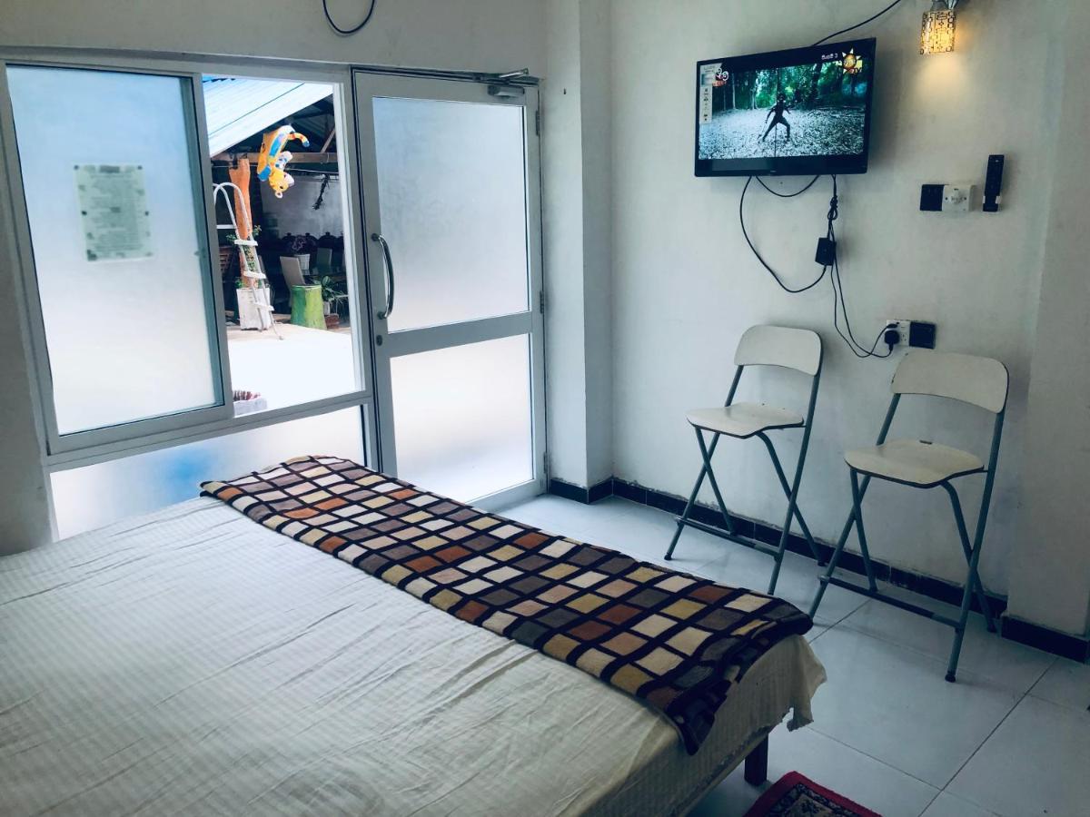 Thisara Pool Resort Kataragama&Yala-Kabiliththa Safari Bagian luar foto